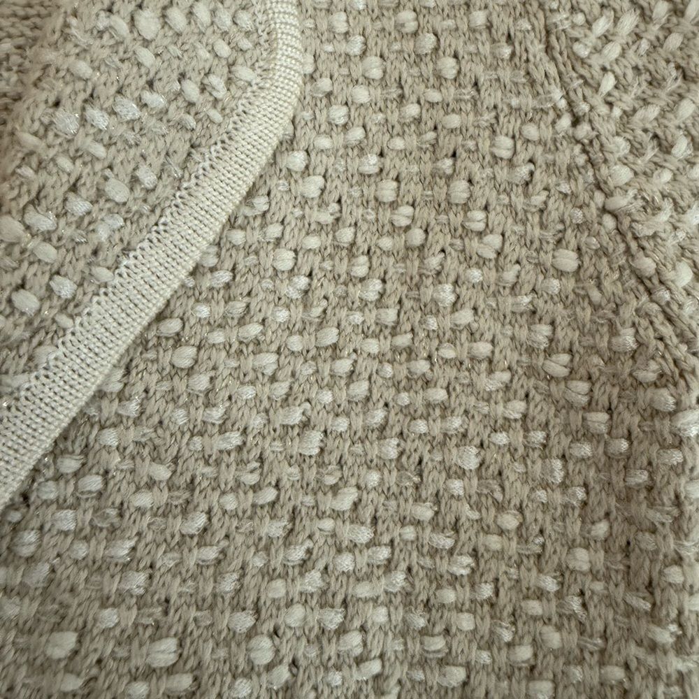 White House Black Market Textured Cream Cardigan with Pockets size L - Picture 8 of 9